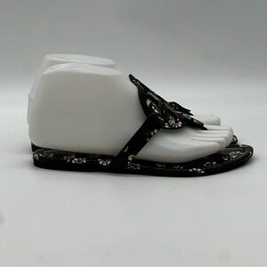 Tory Burch Miller Floral Patent Leather Sandals. Size 6.5